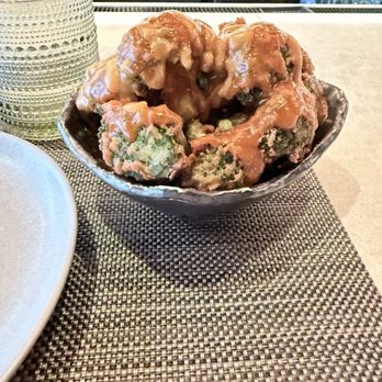 PLANTA Queen Nomad - BANG BANG BROCCOLI - Vegetarian Near Me - New York, New York PLANTA Queen Nomad - BANG BANG BROCCOLI - Vegetarian Near Me - New York, New York