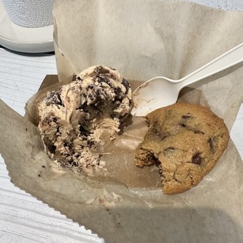 Cincy Sammys - Desserts Near Me - Mason, Ohio