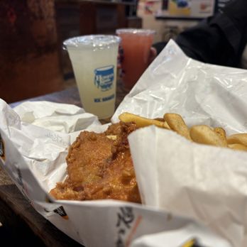 Honey's Kettle Fried Chicken - Southern Near Me - Culver City, California Honey's Kettle Fried Chicken - Southern Near Me - Culver City, California