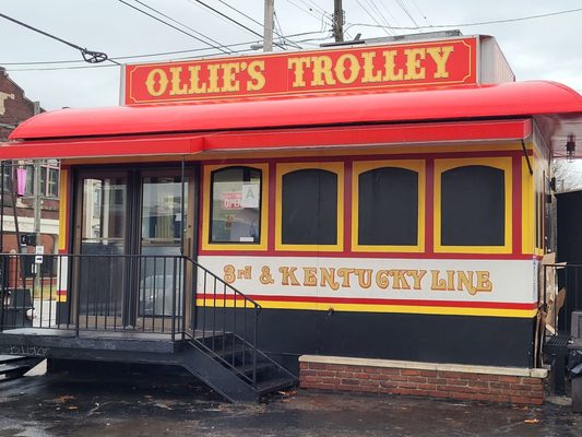 Ollie's Trolley by null