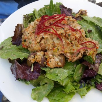 Belle Epicurean Bakery - Tuna Bagnat Salad Entree - Desserts Near Me - Seattle, Washington
