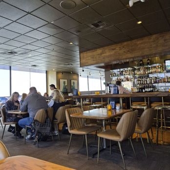 13 Coins SeaTac - Bars Near Me - Seatac, Washington