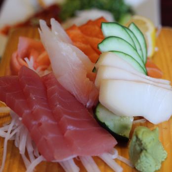 Kotobuki - Sashimi sampler - Japanese Near Me - Norfolk, Virginia