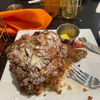 Mango Mangeaux - chicken fried chicken french toast omg this was sooo good - New American Near Me - Hampton, Virginia