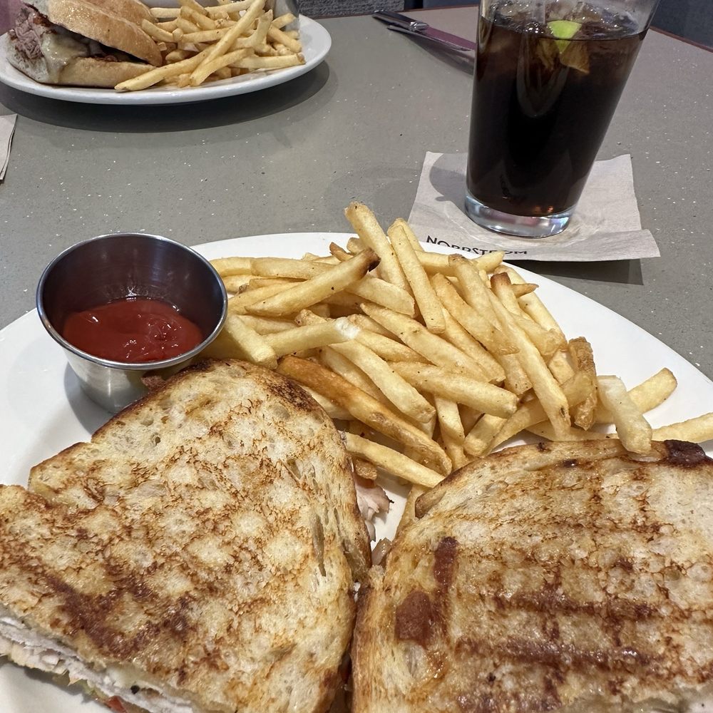 Nordstrom Cafe - Southwest turkey - American Near Me - White Plains, New York Nordstrom Cafe - Southwest turkey - American Near Me - White Plains, New York