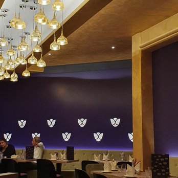 L'Orient Winterhude - Restaurants Near Me - Hamburg, HH