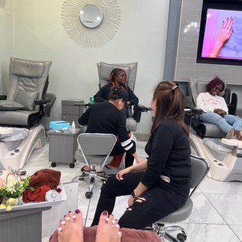 Sachse Nail Bar - Great pedicure by Mindy - Nail Salons Near Me - Sachse, Texas
