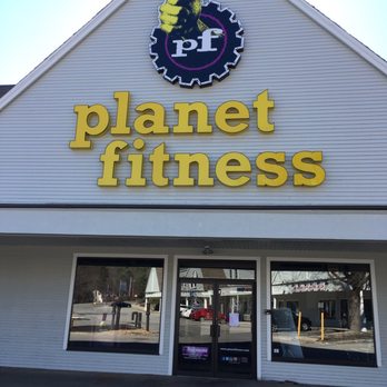 Planet Fitness - Front of the place. - Gyms Near Me - Townsend, Massachusetts