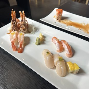 Sake Toro - Scallop nigiri, salmon toro nigiri, and sweet shrimp nigiri - Sushi Bars Near Me - Frisco, Texas Sake Toro - Scallop nigiri, salmon toro nigiri, and sweet shrimp nigiri - Sushi Bars Near Me - Frisco, Texas