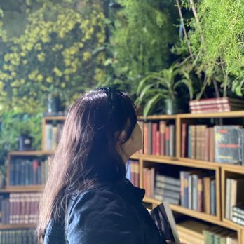 Lost Books - The entry of the store - Vinyl Records Near Me - Montrose, California
