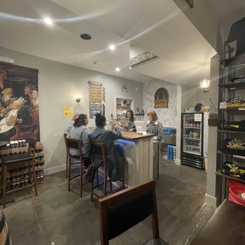 Monks Meadery - Indoor seating/Bar - Wine Tasting Room Near Me - Atlanta, Georgia