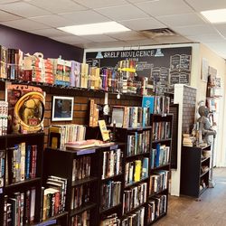 Shelf Indulgence Used Book Cafe