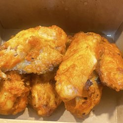 Angelina's Pizza - Olmsted Falls - 1/2 lb Wings