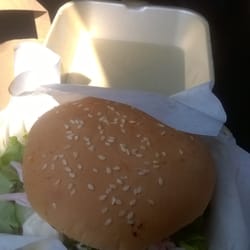 Chic 'n' Grillz - Peri peri chicken burger