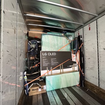 UMOVE - They packed all my stuff in my 2 bed home in 5 ft! - Movers Near Me