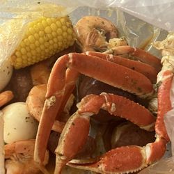 Moon’s wing & seafood - Cajun seafood boil with seafood mild sauce
