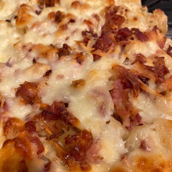 Billy Q's - Pizza Near Me - Palm Desert, California Billy Q's - Pizza Near Me - Palm Desert, California
