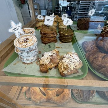 House Roots Coffee - Inside Baked Goods - Bakeries Near Me - Chatsworth, California House Roots Coffee - Inside Baked Goods - Bakeries Near Me - Chatsworth, California