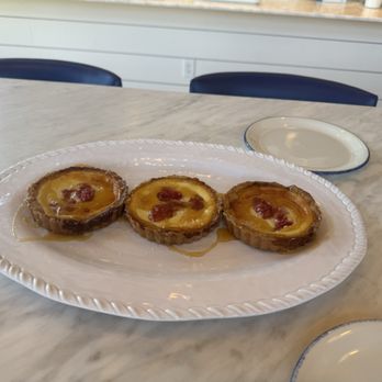 La Petit Kitchen - 36 Granada St - Raspberry tart - Cooking Classes Near Me - St. Augustine, Florida La Petit Kitchen - 36 Granada St - Raspberry tart - Cooking Classes Near Me - St. Augustine, Florida