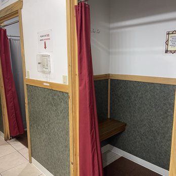 Canyon Pines RV Resort - Clean and well laid out shower - Campgrounds Near Me - Pollock, Idaho Canyon Pines RV Resort - Clean and well laid out shower - Campgrounds Near Me - Pollock, Idaho