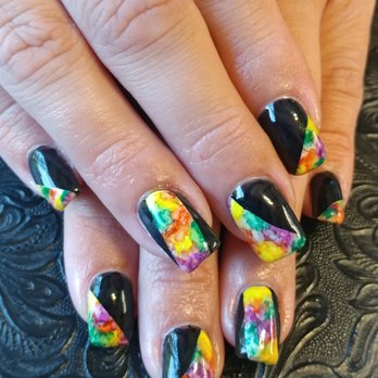 Fancy Tips & Toes - Nail Salons Near Me - Tehachapi, California