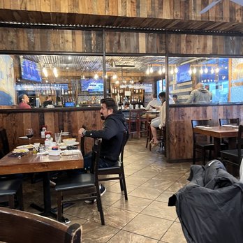 George's Greek Cafe - Dining area - Greek Near Me - Long Beach, California George's Greek Cafe - Dining area - Greek Near Me - Long Beach, California
