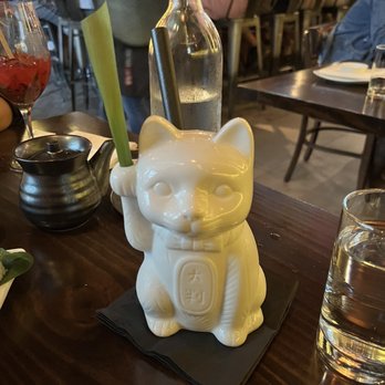 Pubbelly Sushi Brickell - Lucky cat - Sushi Bars Near Me - Miami, Florida Pubbelly Sushi Brickell - Lucky cat - Sushi Bars Near Me - Miami, Florida