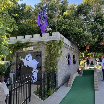 Golfland Sunsplash - Mini Golf Near Me - Mesa, Arizona