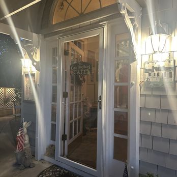 Colington Cafe - American Near Me - Kill Devil Hills, North Carolina