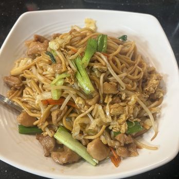 Jade Dumpling & Noodle House - Chicken fried noodles - Dim Sum Near Me - Eugene, Oregon Jade Dumpling & Noodle House - Chicken fried noodles - Dim Sum Near Me - Eugene, Oregon