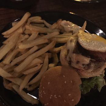 Honorato - X tudo - Burgers Near Me - Lisbon, 11