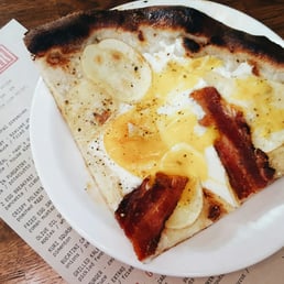 Breakfast Pizza