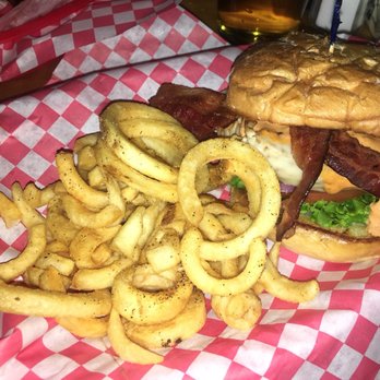 Dark Horse - American Near Me - Boulder, Colorado
