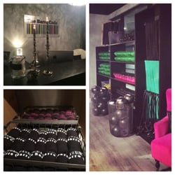 The Barre Code Dallas - Highland Park - We have a beautiful, clean studio! With Free Lockers to store your personal items!
