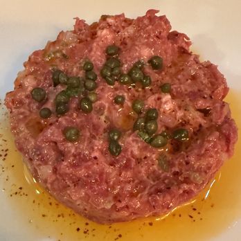 La Fontaine de Mars - Steak tartare - French Near Me - Paris, 75 La Fontaine de Mars - Steak tartare - French Near Me - Paris, 75