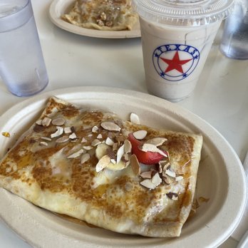 Crepe Crazy - G'Morning Parfait Crepe with and Iced Chai Latte - Creperies Near Me - Austin, Texas