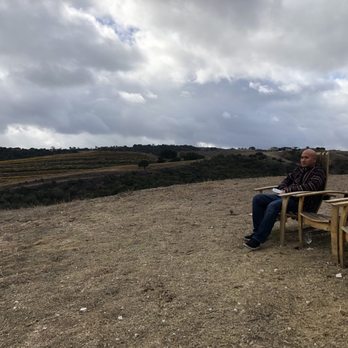 Calcareous Vineyard - Wine Tasting Room Near Me - Paso Robles, California