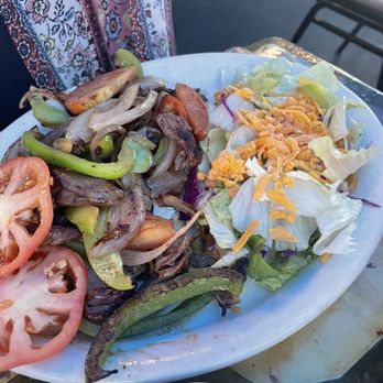 Gilbert's El Indio Restaurant - Fajitas no carbs - Mexican Near Me - Santa Monica, California Gilbert's El Indio Restaurant - Fajitas no carbs - Mexican Near Me - Santa Monica, California