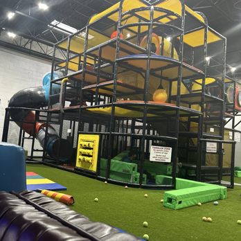 La Plaza Colorado - Playground - Pizza Near Me - Aurora, Colorado La Plaza Colorado - Playground - Pizza Near Me - Aurora, Colorado
