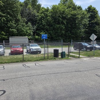 Travel Store Management - Pet area at back of building/end of auto parking area. - Gas Stations Near Me - Rolling Prairie, Indiana