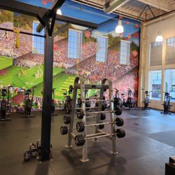 Basecamp Fitness - Pasadena - Some instructors are better than others, but overall a real good workout all the time here!