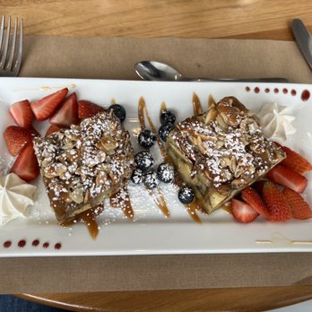 Eleven Waters - French toast - American Near Me - Syracuse, New York Eleven Waters - French toast - American Near Me - Syracuse, New York