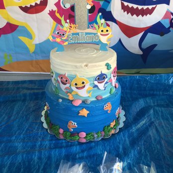 Sweet D'oh Bakery - Baby shark cake! - Cupcakes Near Me Sweet D'oh Bakery - Baby shark cake! - Cupcakes Near Me