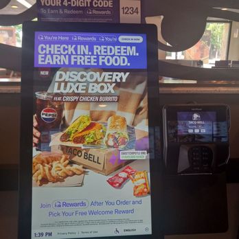 Taco Bell - Kiosk and card reader - Fast Food Near Me - Memphis, Tennessee Taco Bell - Kiosk and card reader - Fast Food Near Me - Memphis, Tennessee