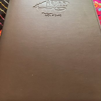 Mamas Royal Cafe - Breakfast & Brunch Near Me - Cabo San Lucas, BCS