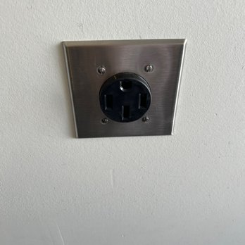 Forney Electric - Tesla charging outlet - Electricians Near Me - Bentonville, Arkansas Forney Electric - Tesla charging outlet - Electricians Near Me - Bentonville, Arkansas