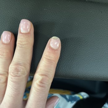 Sofia Nails & Spa - Cracked four days after dip without any major activity:( - Eyelash Service Near Me - Newton Centre, Massachusetts