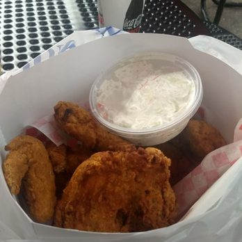 Drossos Snackbar - Fried chicken - Fast Food Near Me - Greenport, New York