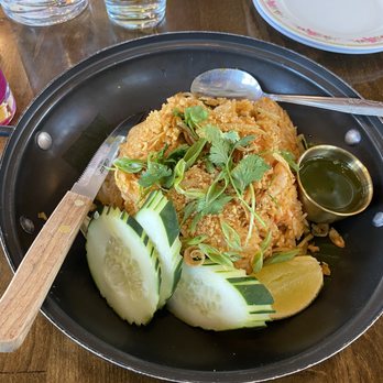 Dear Mom Cafe - The Thai Paella - Thai Near Me - Bend, Oregon