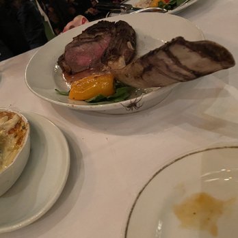 Arroyo Chop House - Tomahawk and A Spider - Steakhouses Near Me - Pasadena, California Arroyo Chop House - Tomahawk and A Spider - Steakhouses Near Me - Pasadena, California